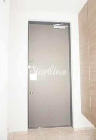 コンフォリア東新宿ステーションフロントの物件内観写真